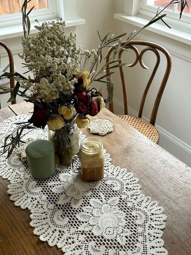 Cozy transitional room with late summer greenery and fall details Cozy transitional room with late summer greenery and fall details